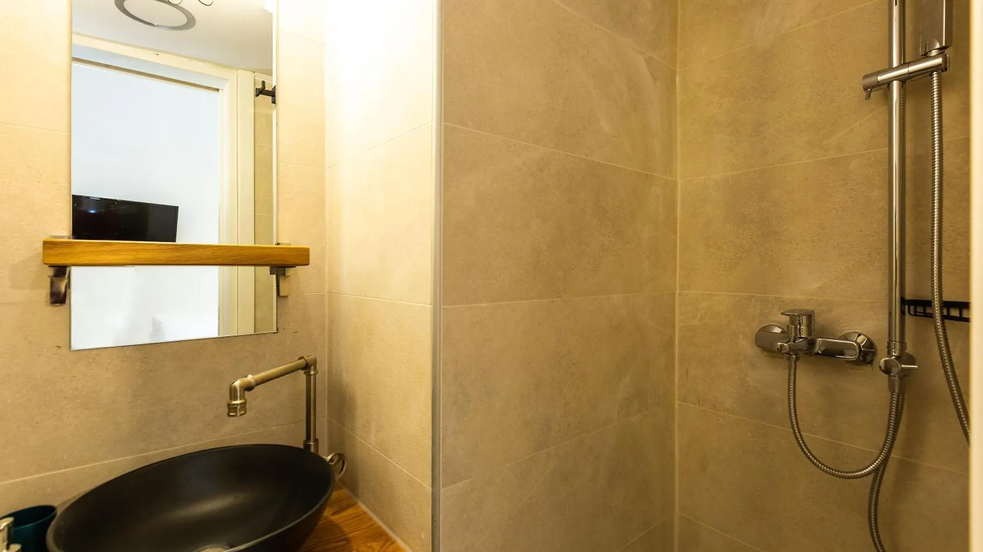 Ink Hotels Phos Rétino 2*,